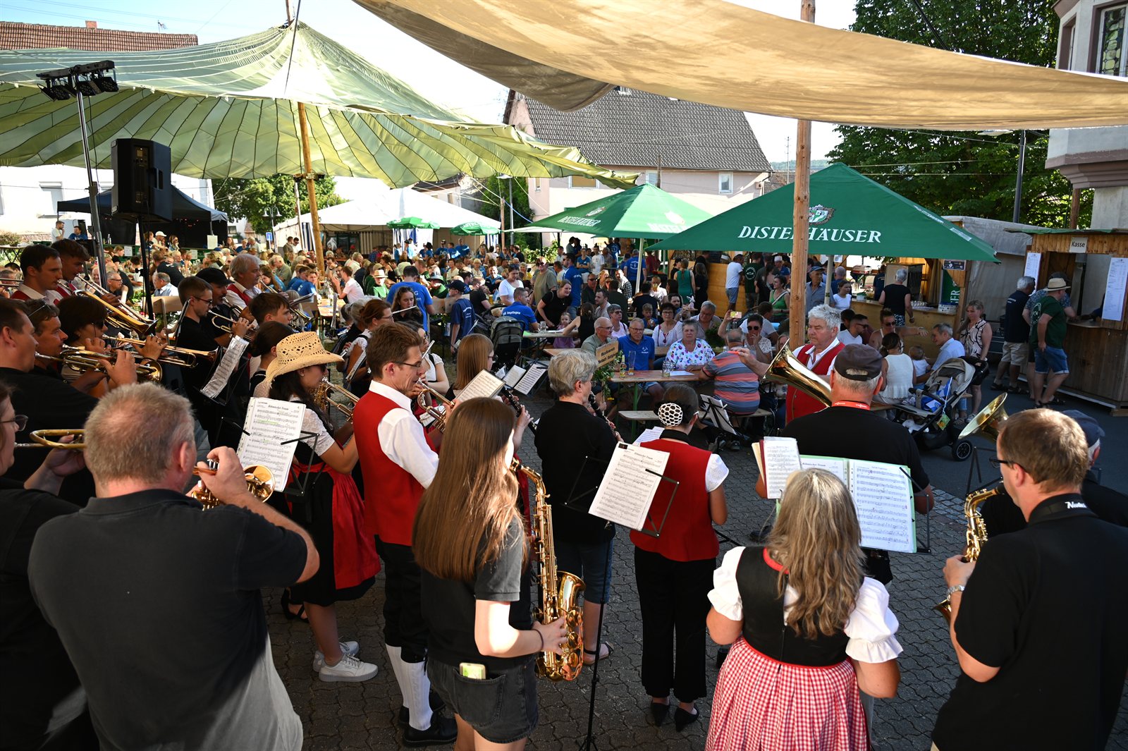 Stimmungsvolle Festzelt-Klänge